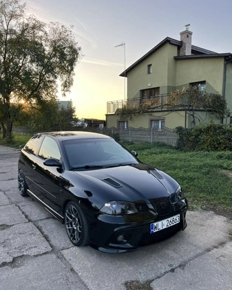 Seat Ibiza cena 32500 przebieg: 298000, rok produkcji 2004 z Radom małe 56